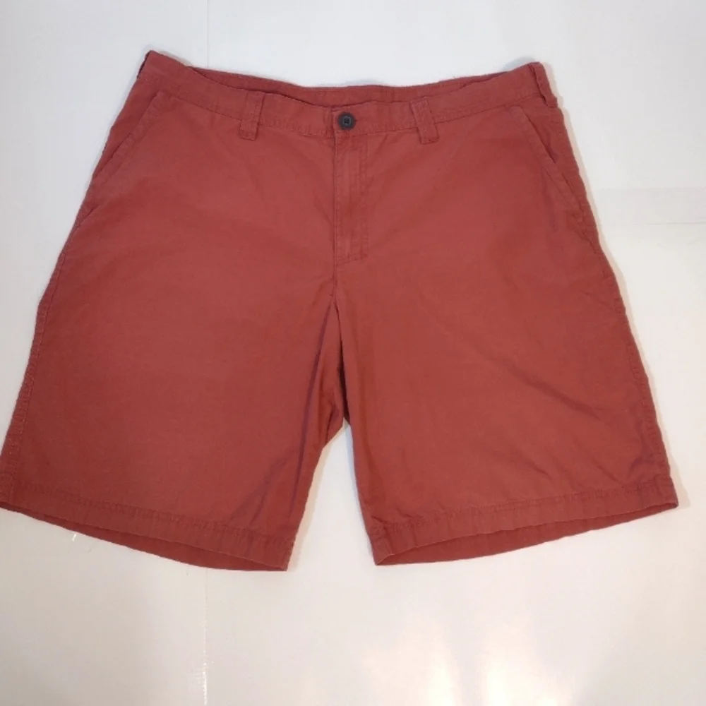 Columbia Men's Terracotta Classic Shorts Size (38 W)